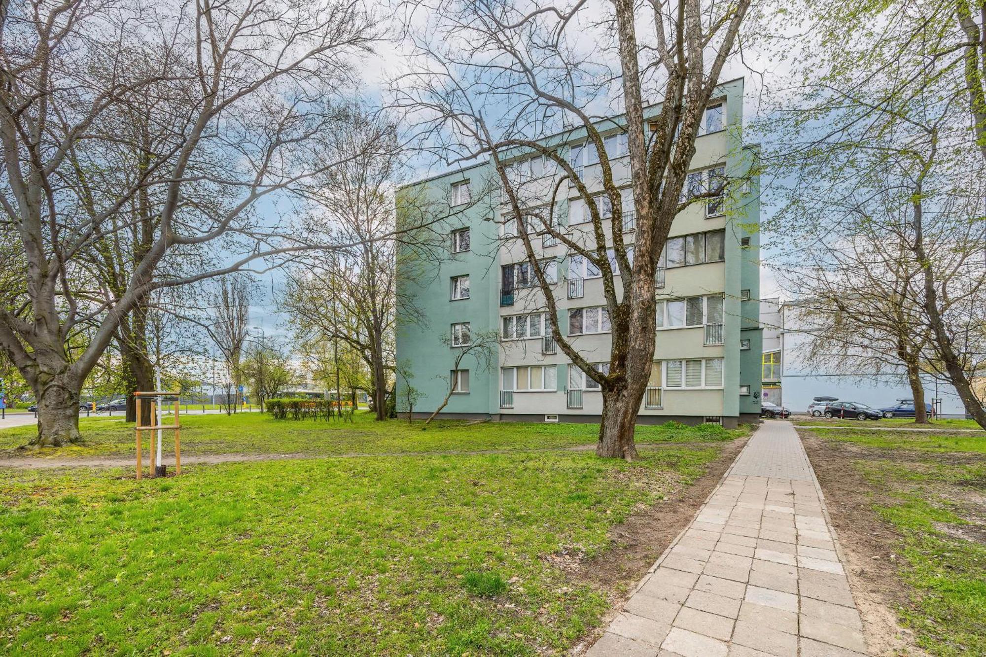 Modern Black & Wooden Apartment Warsaw Near The Airport By Noclegi Renters Varsóvia Exterior foto